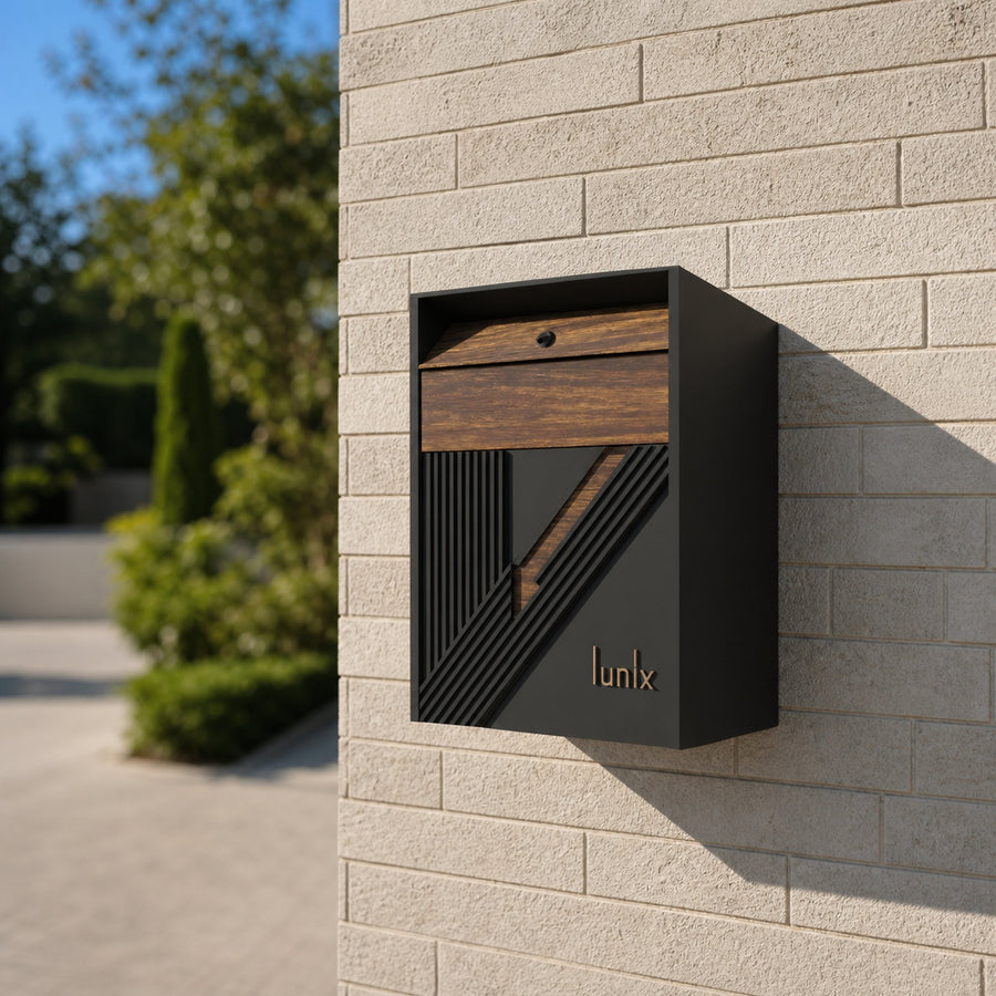 Farmhouse Solid Wood Sculpture Mailbox For Patio Yard Decoration