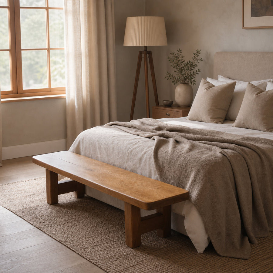 Minimalist End Of Bed Bench For Bedroom Entryway