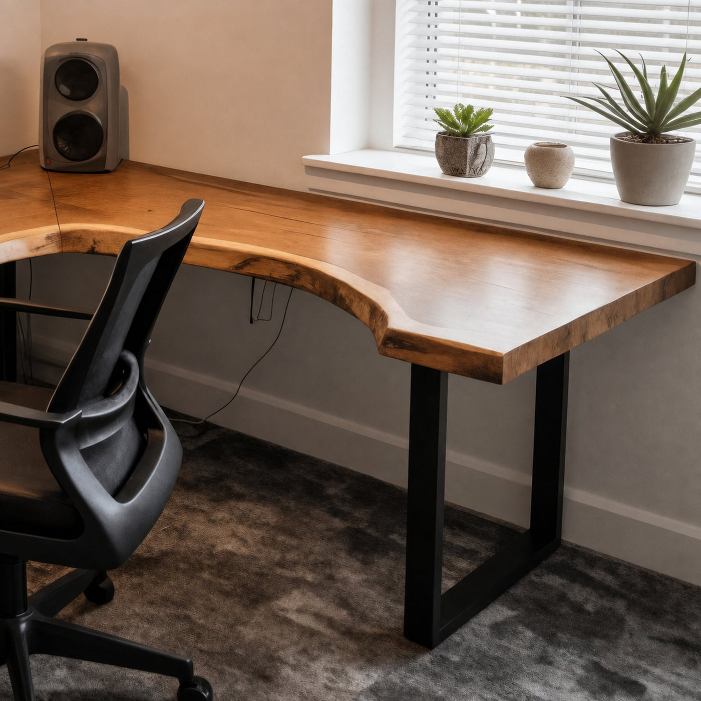 Live Edge L Shaped Desk With Metal Legs For Home Office - product view 4