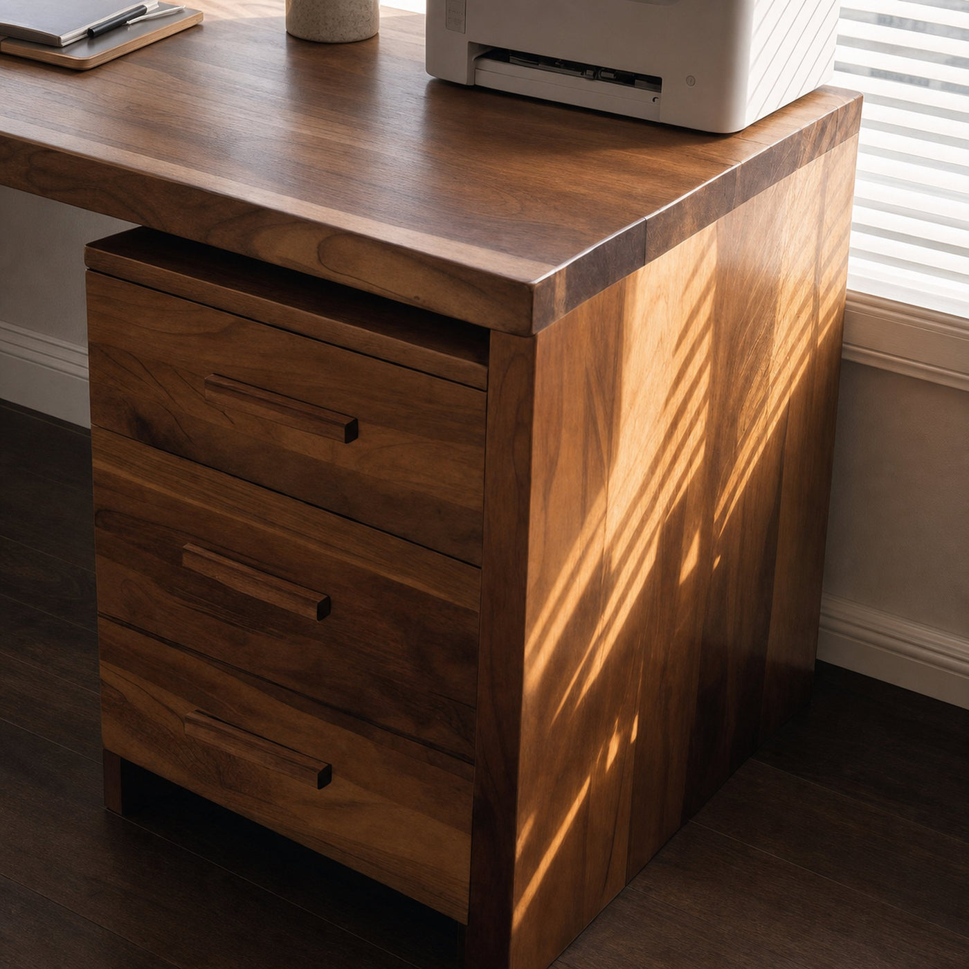 Modern Office Desk With Drawers For Home Office - product view 4
